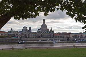 Dresden, Terrassenufer und Frauenkirche